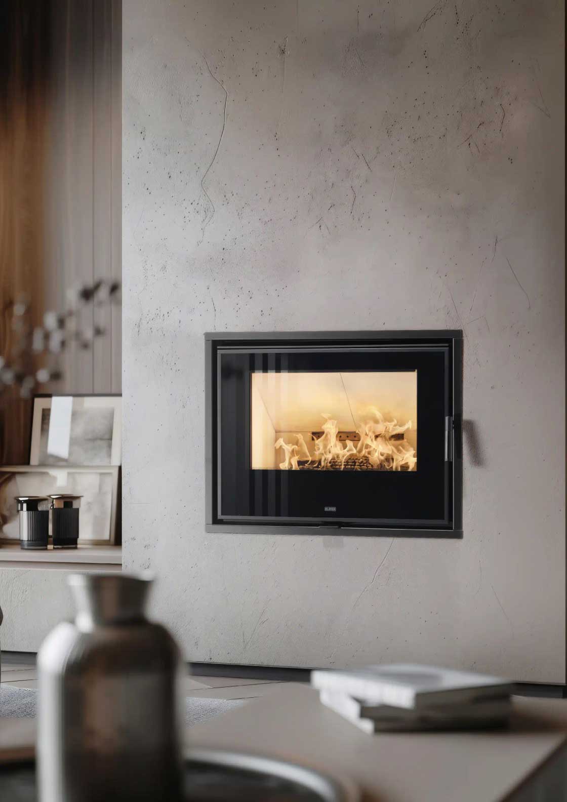 Semineu pe lemne STARBOX 750s de la Klover
